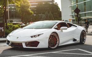 Lamborghini Huracan LP580-2 on Strasse Wheels (SV1 Deep Concave FS)